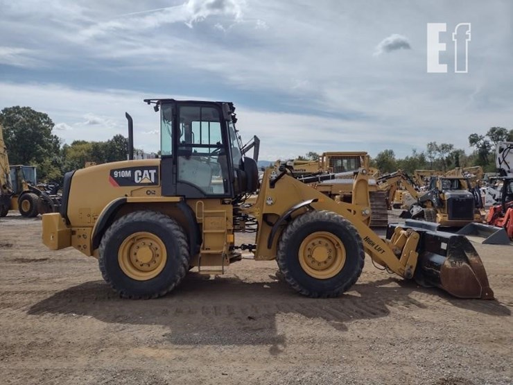 2018-caterpillar-910m-image-3