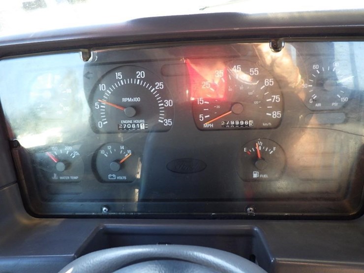 1998-ford-l-image-29