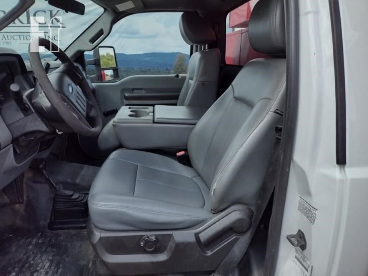 2012-ford-f550-image-12