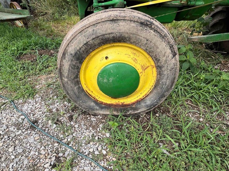 john-deere-m-image-2