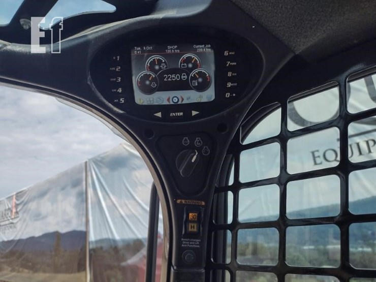 2022-bobcat-s740-image-8