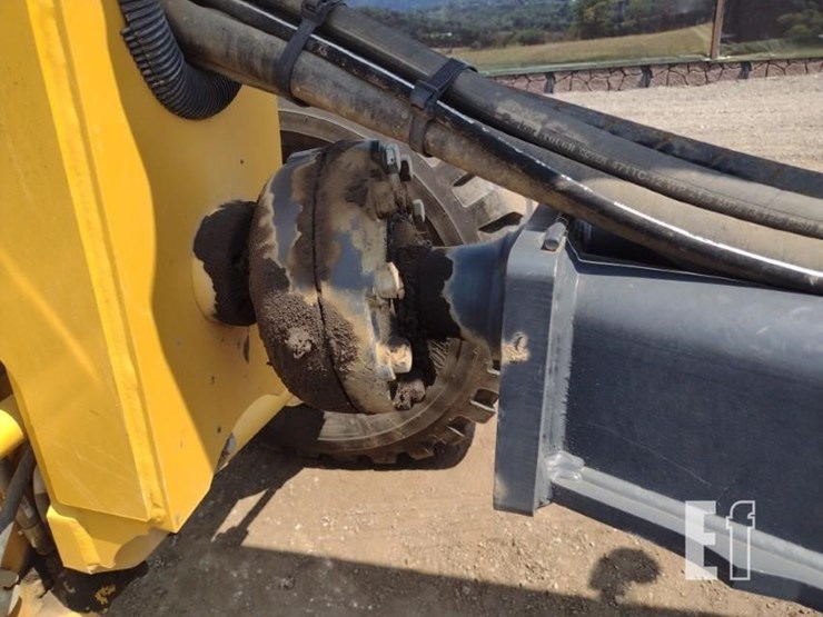 2020-deere-670gp-image-28