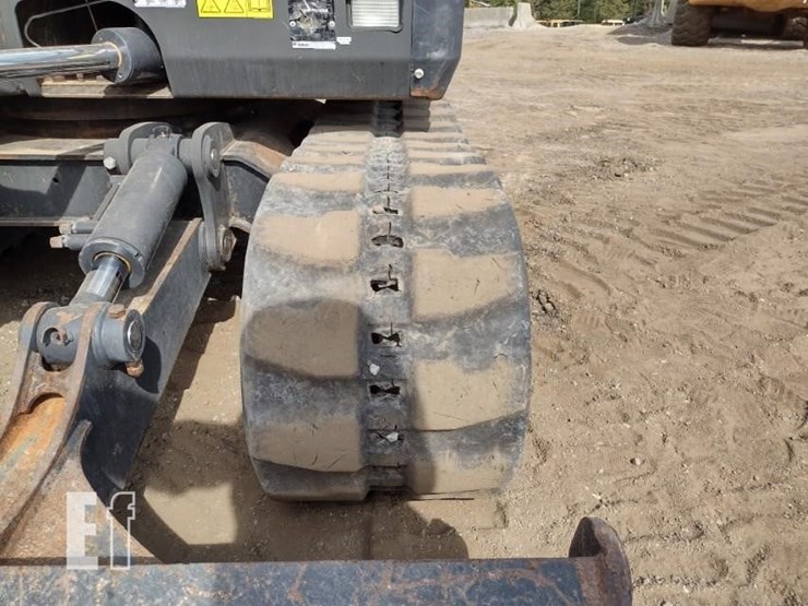 2018-bobcat-e85-image-34