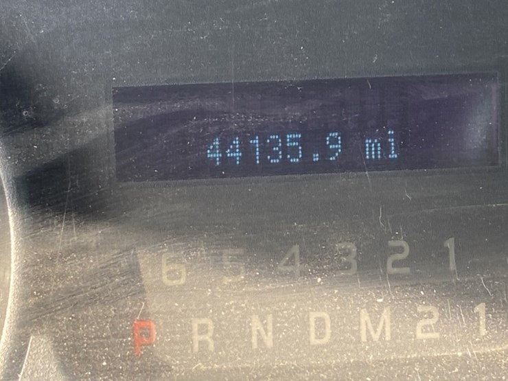 2011-ford-f150-xl-image-18