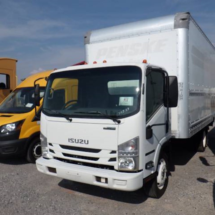 2019 ISUZU NPR HD
