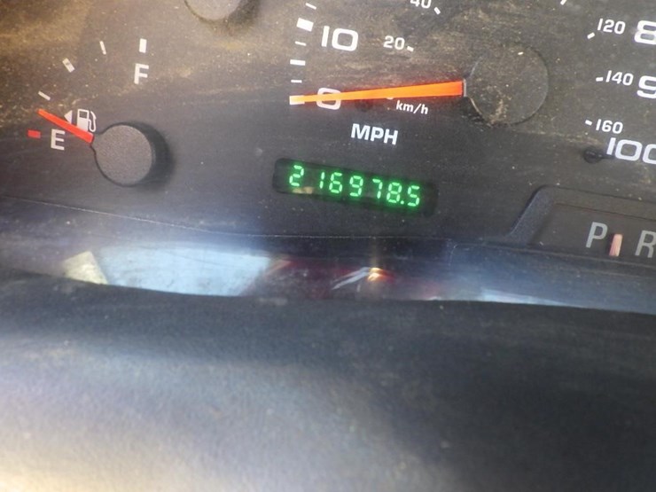 2004-ford-f250-image-19