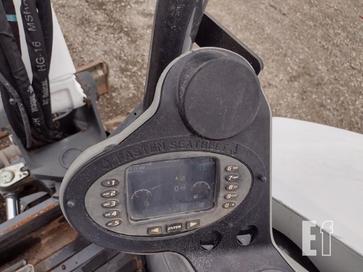 bobcat-e32i-image-7