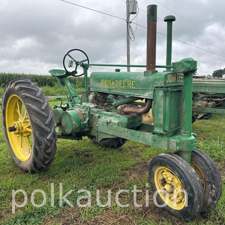 JOHN DEERE A
