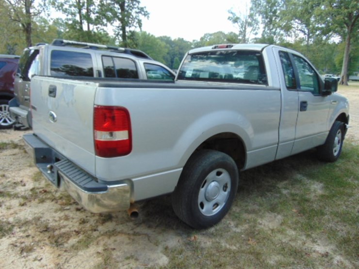2008-ford-f150-xl-image-2