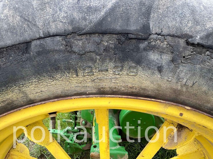 john-deere-a-image-13