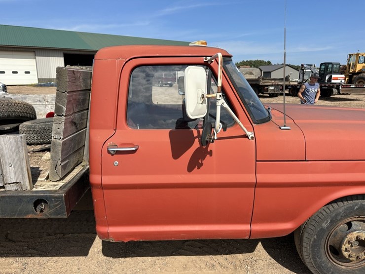 1968-ford-f350-image-15