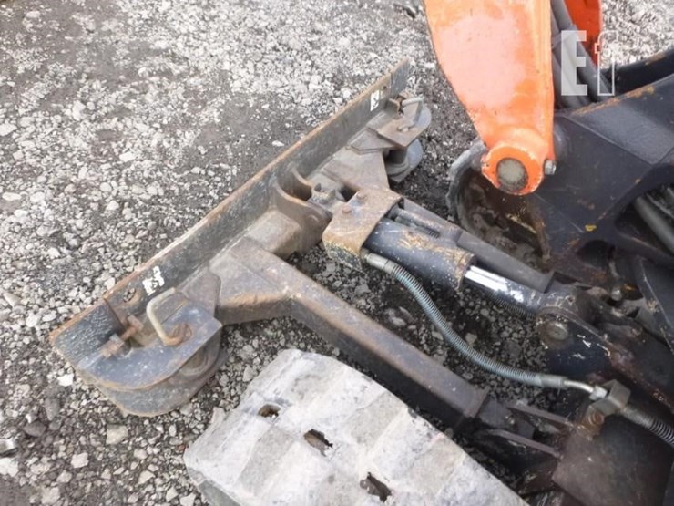 2016-kubota-k008-3-image-19