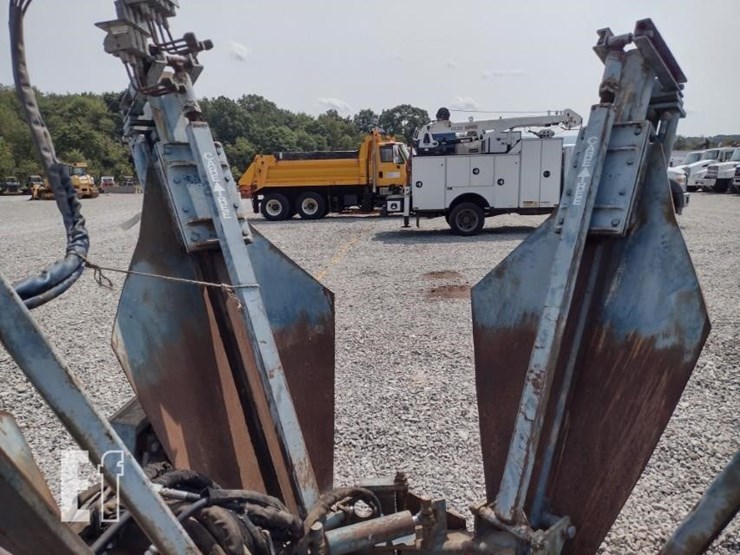 caretree-748-tree-spade-image-10