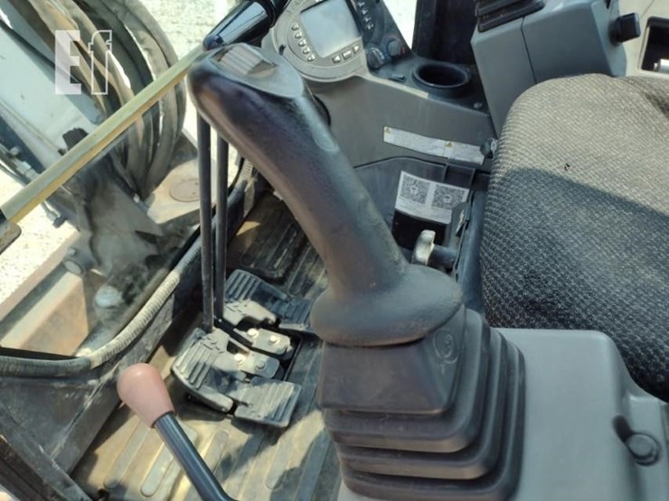 2019-bobcat-e50-image-11