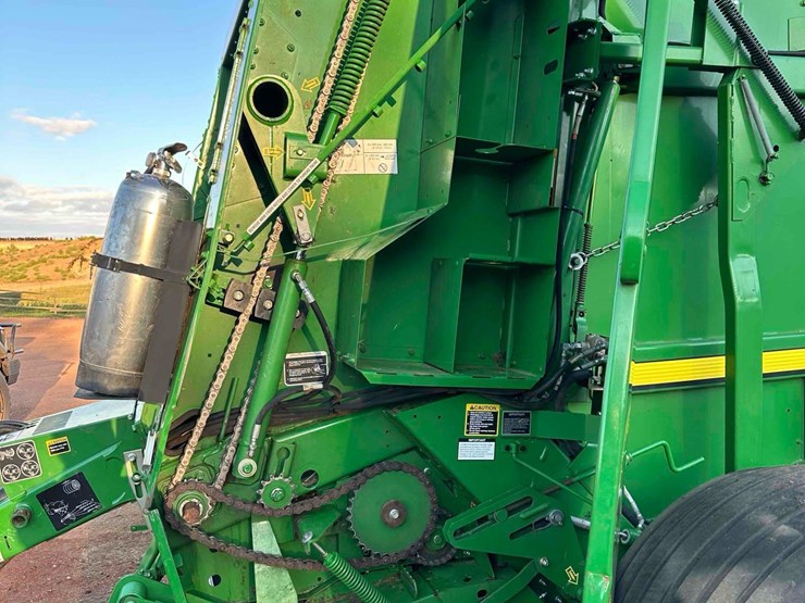 2014-john-deere-569-image-3