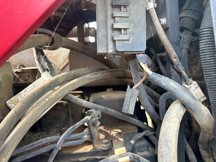 case-ih-jx1090u-image-44