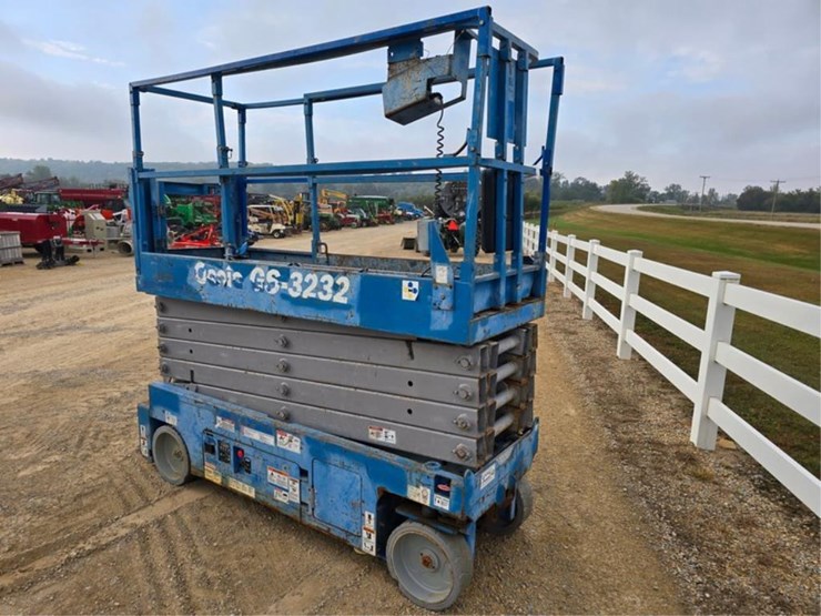 genie-gs3232-image-4