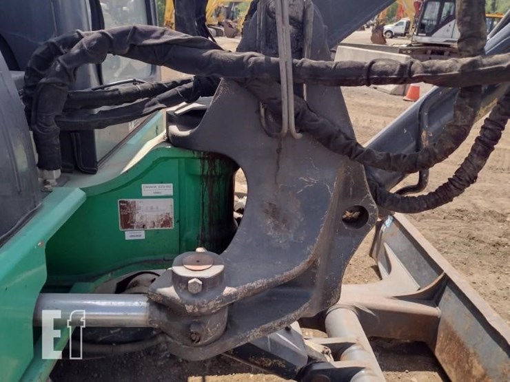2017-deere-60g-image-26