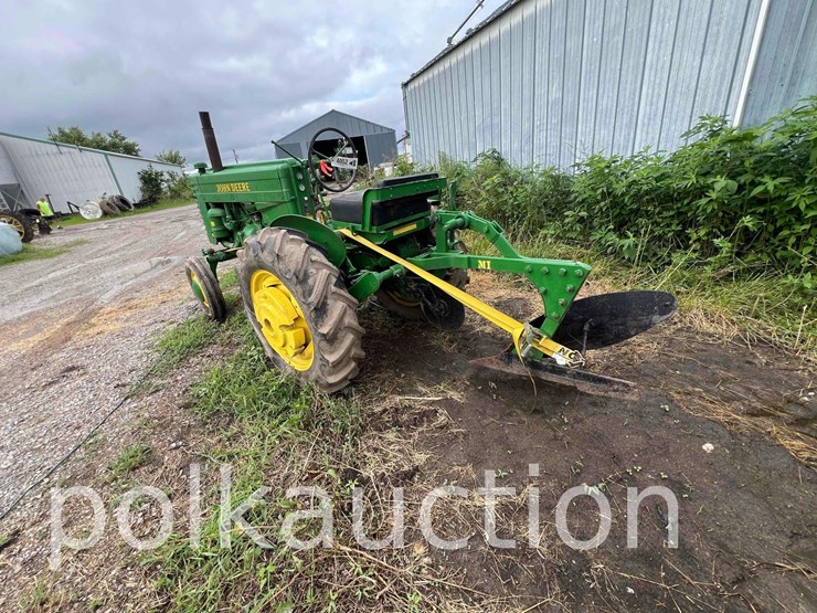john-deere-m-image-13