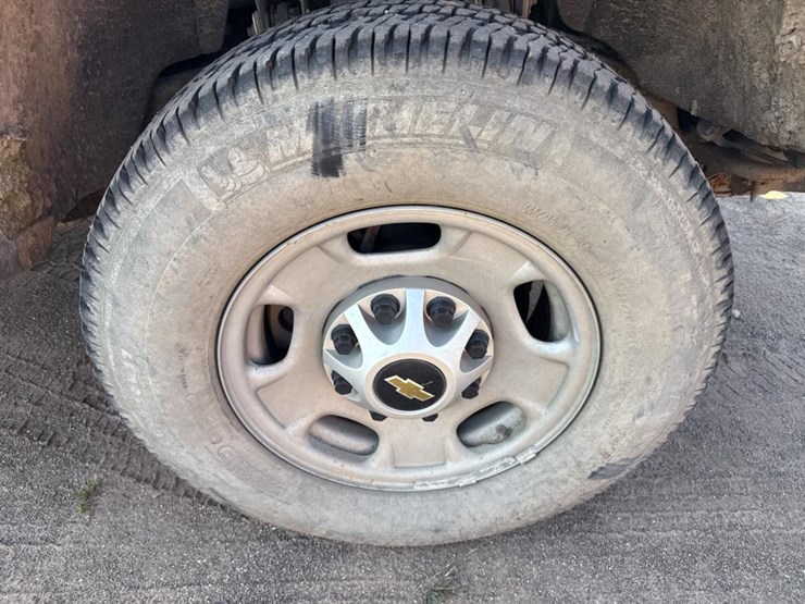2019-chevrolet-2500-image-44