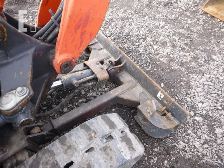 2016-kubota-k008-3-image-18