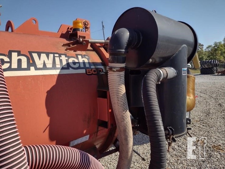 2010-ditch-witch-fx30-image-12