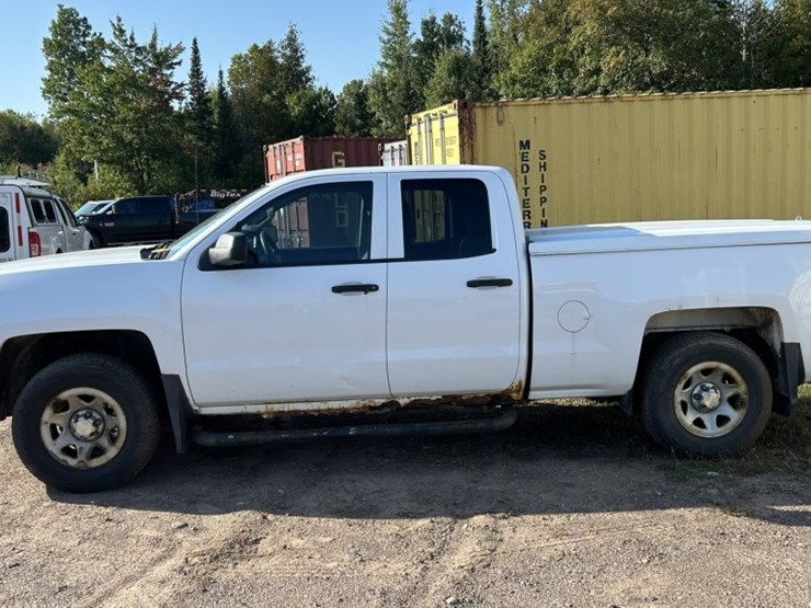 2014-chevrolet-silverado-1500-image-2