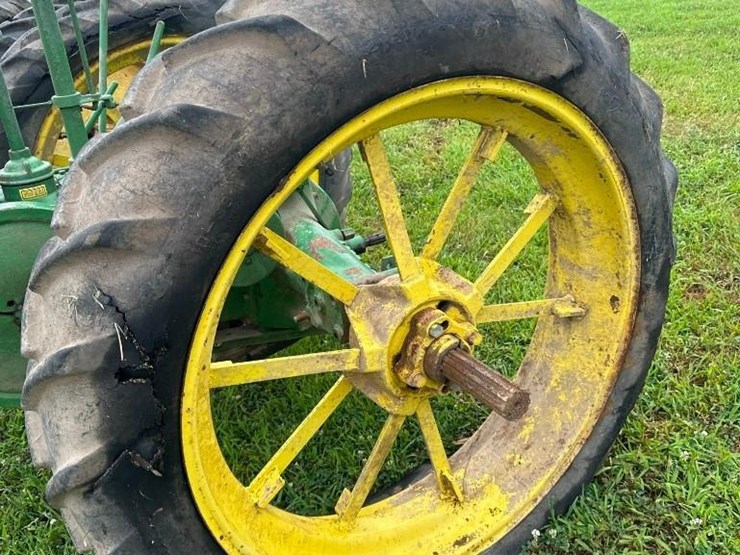 john-deere-b-image-10