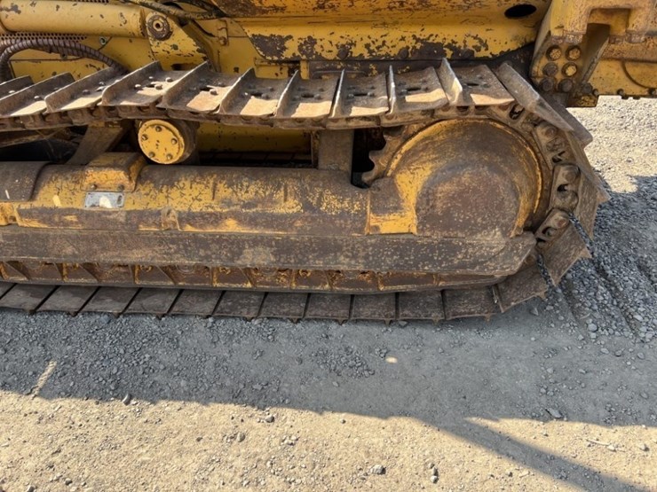 1975-caterpillar-d3-image-18