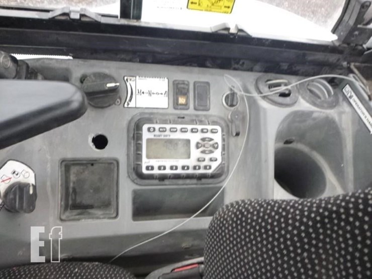 2021-bobcat-e35-image-10