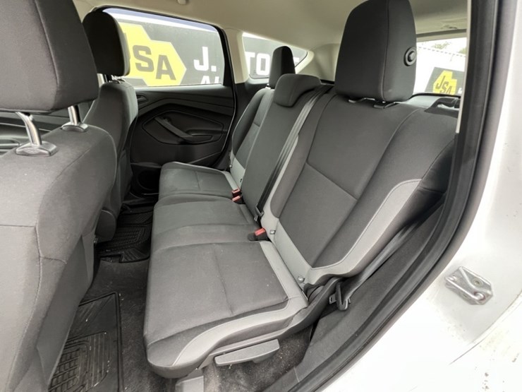 2014-ford-escape-image-22