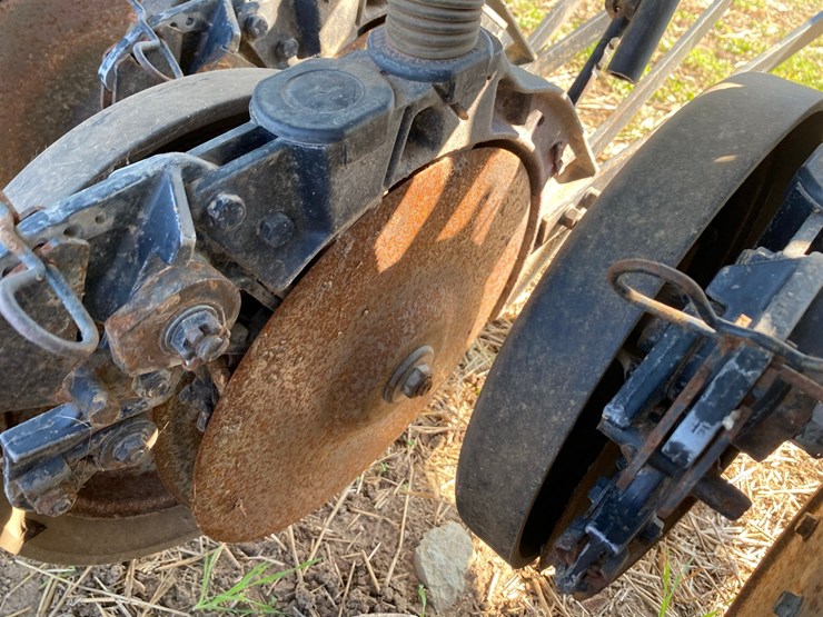 john-deere-8300-image-24