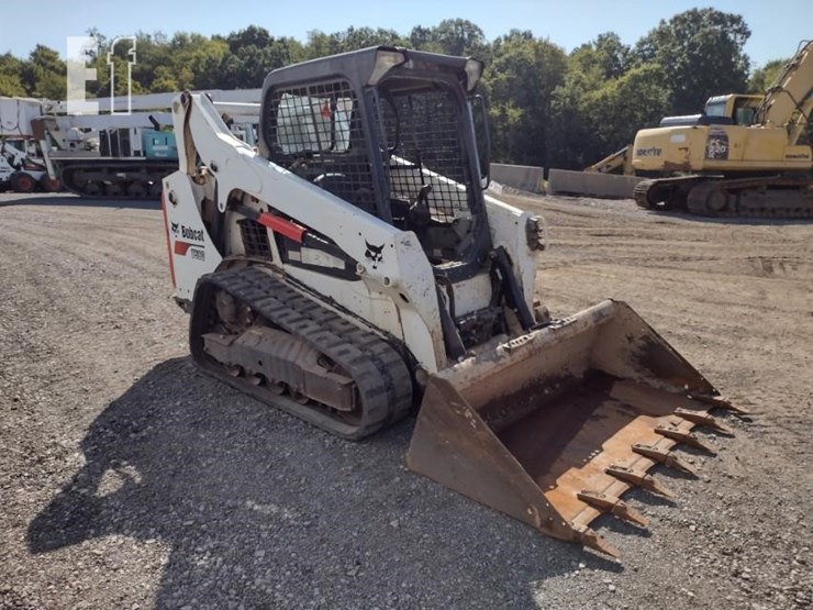 2020-bobcat-t590-image-38