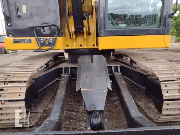 2019-caterpillar-307.5-image-22