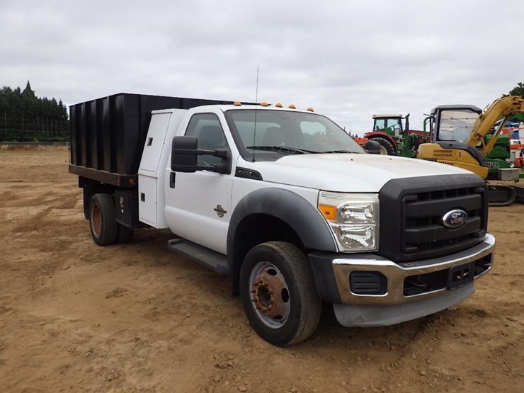 2011-ford-f550-image-3