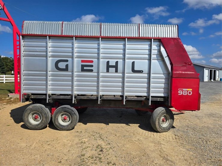 gehl-980-image-6