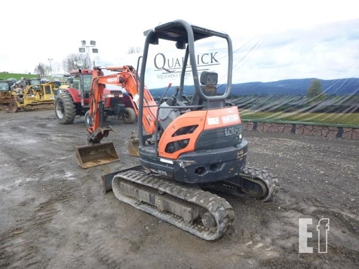 2016-kubota-u25-image-53