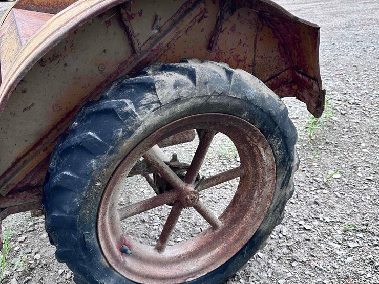 mayrath-parts-tractor-(no-tag)-image-5