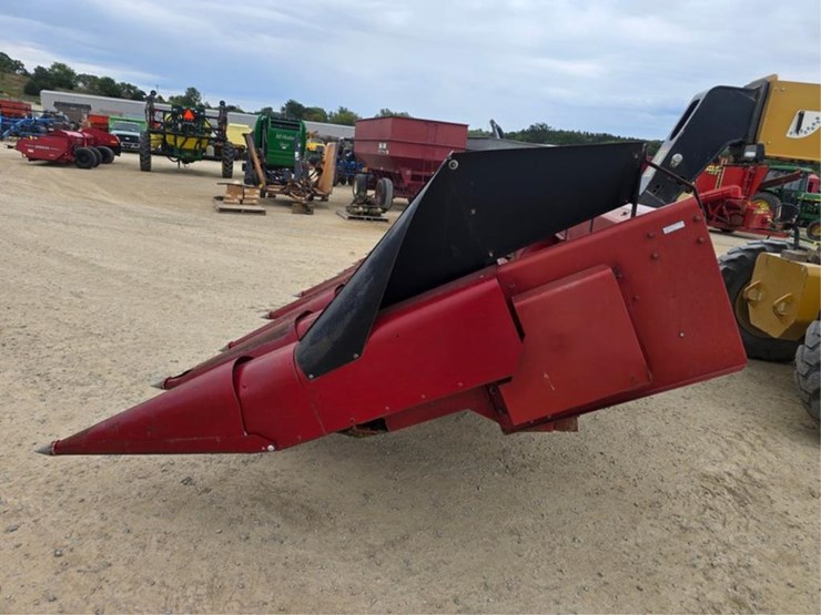 case-ih-1083-image-2