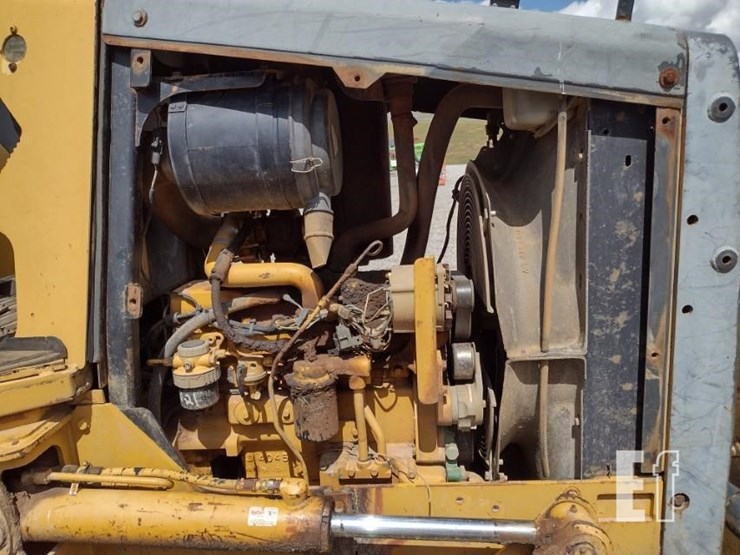 deere-650h-image-37