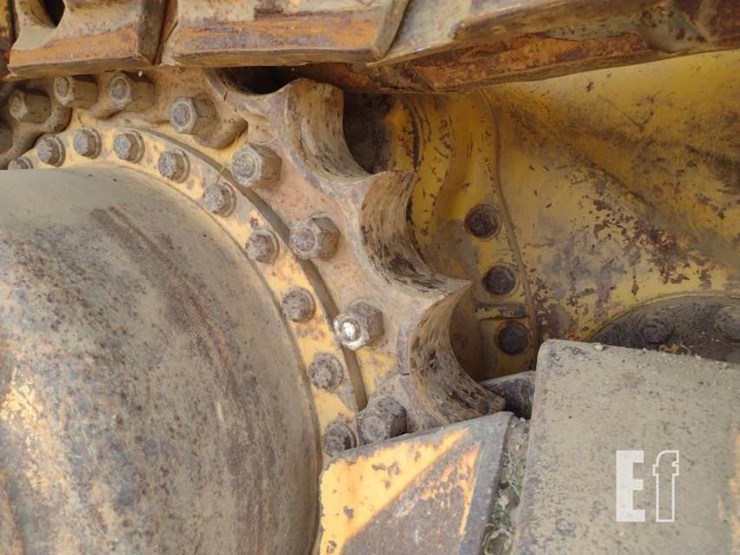 2004-komatsu-d65ex-15-image-32