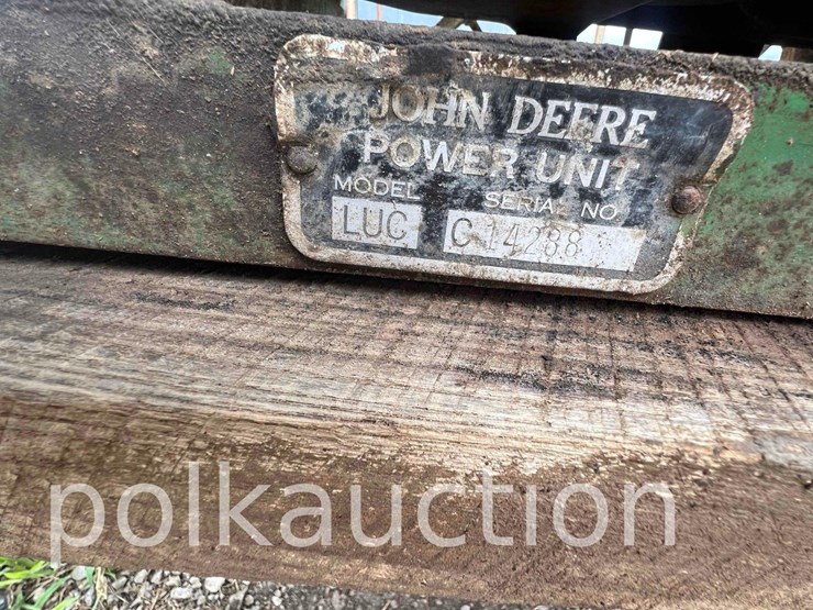 john-deere-luc-image-3