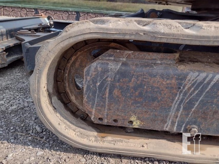 2018-deere-35g-image-31