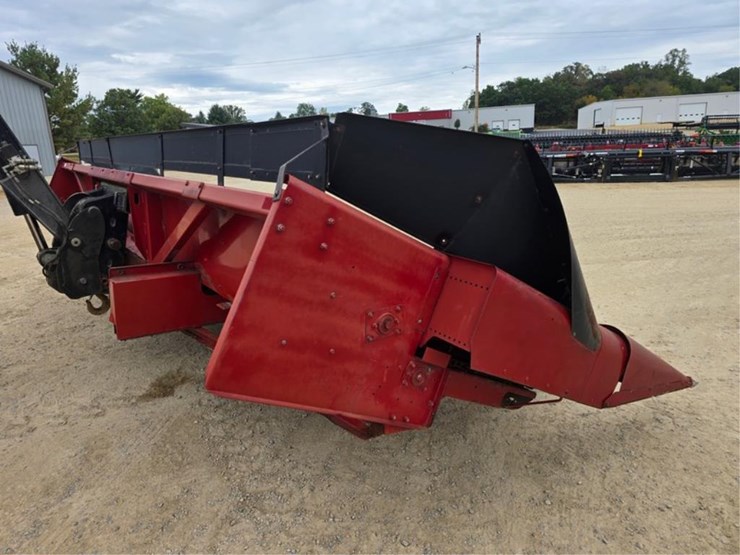 case-ih-1083-image-8