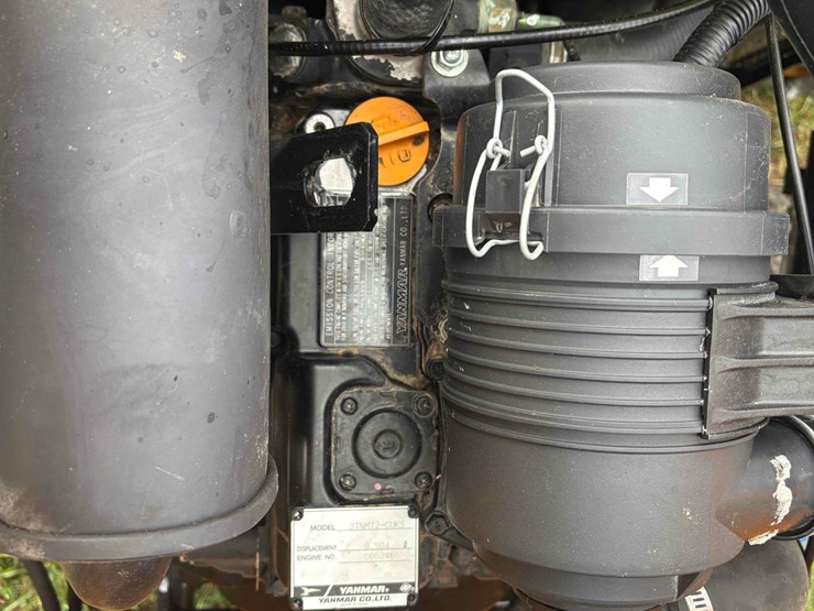 2010-cub-cadet-sc2400-utility-tractor-image-13
