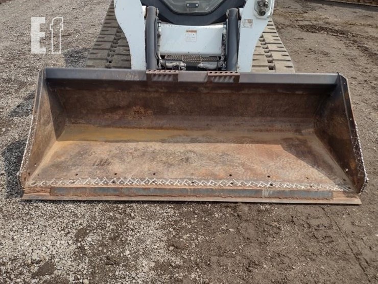 2012-bobcat-t750-image-17