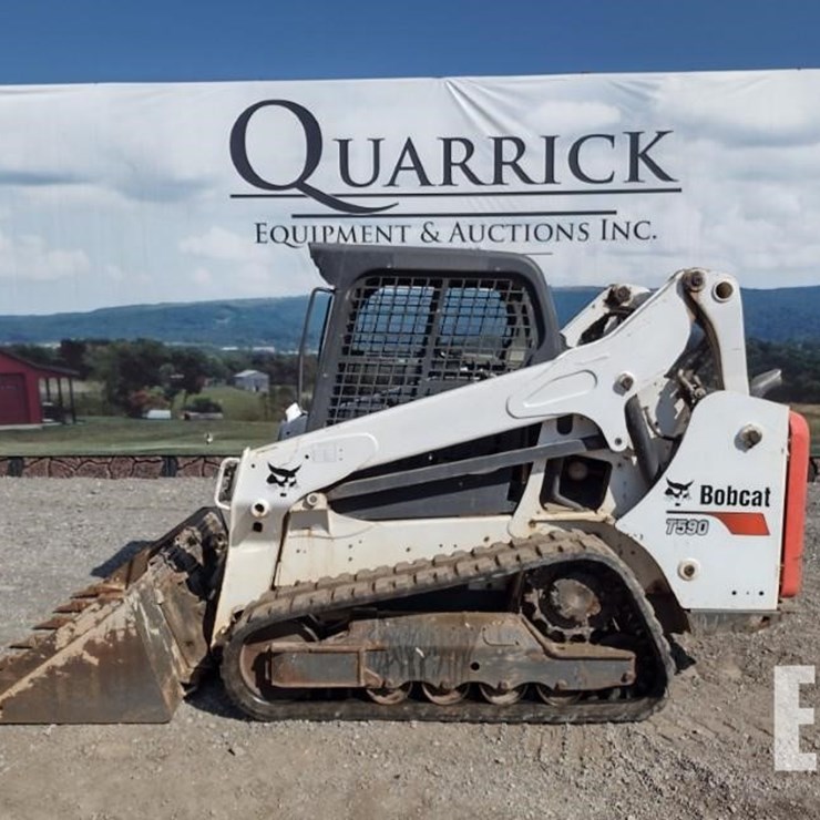 2020 BOBCAT T590
