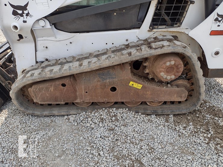 2014-bobcat-t590-image-21