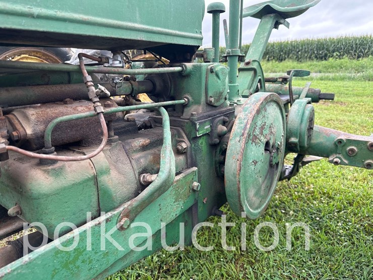 john-deere-b-image-17