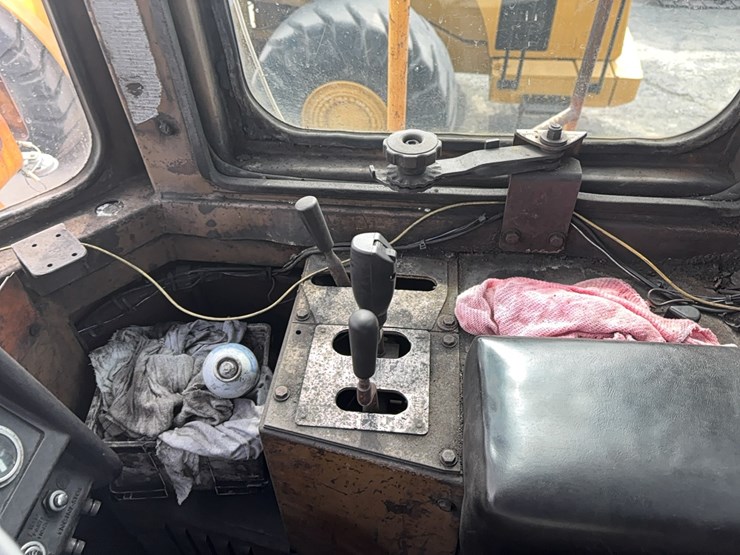 caterpillar-988b-image-18